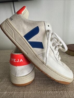Veja V12 White Sneakers